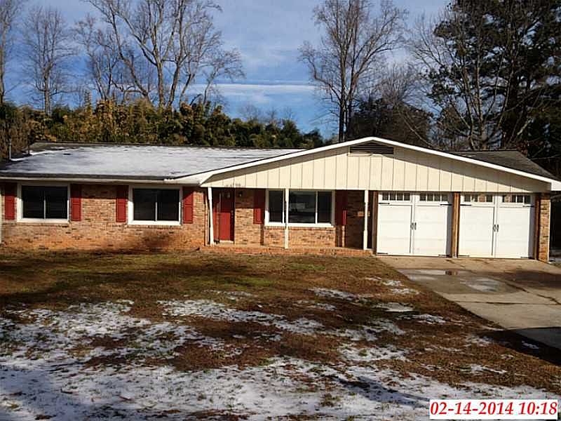 1st image of 988 Coleman Dr SW