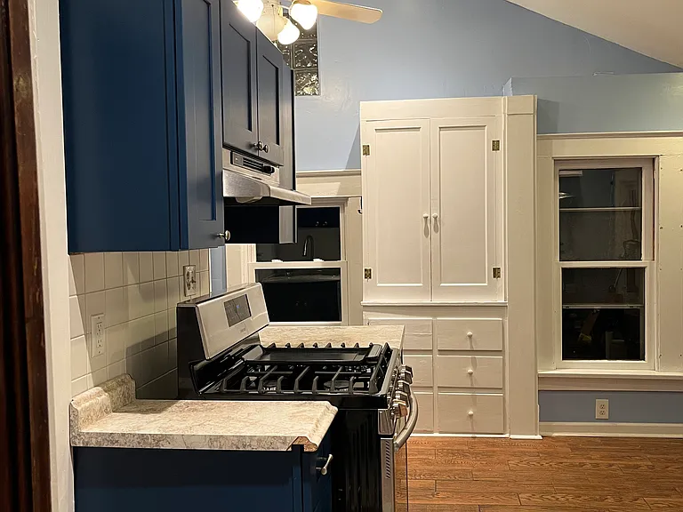 325 S Main St #2 — Photo 14