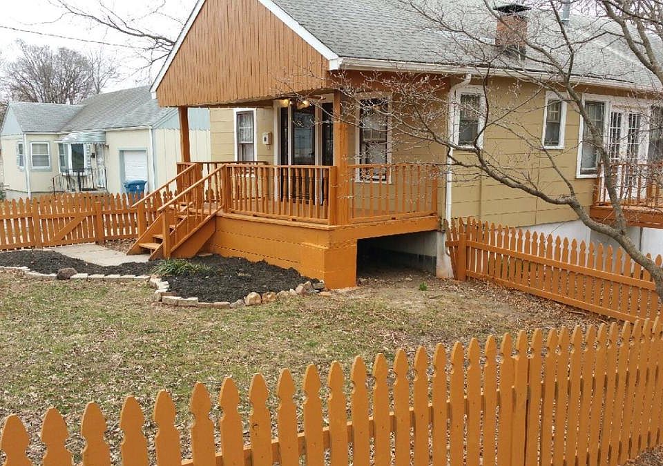 1st image of 605 E Albert Ave