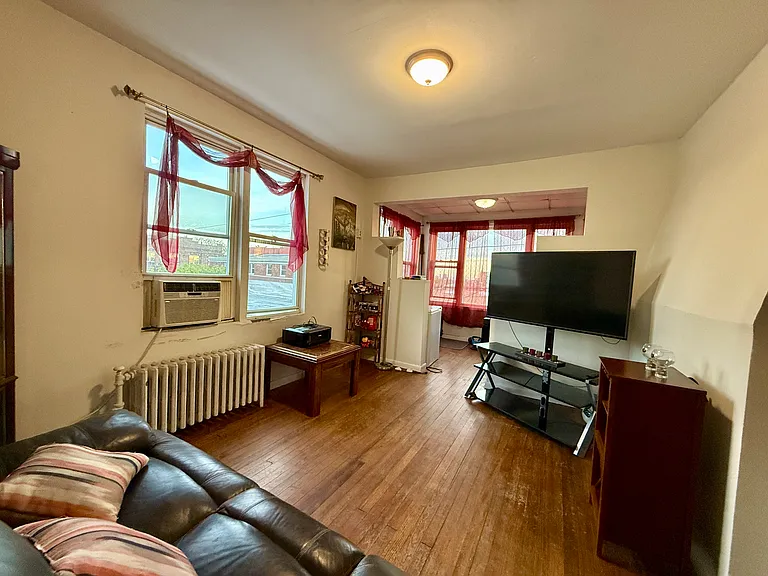 361 Jersey Ave #3 — Photo 5