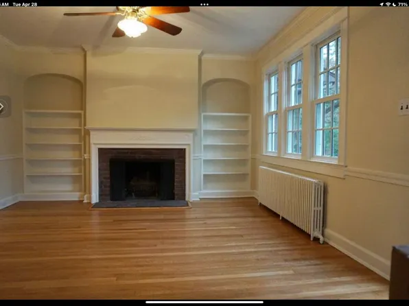 1537 Foxhall Rd NW, Washington, DC 20007