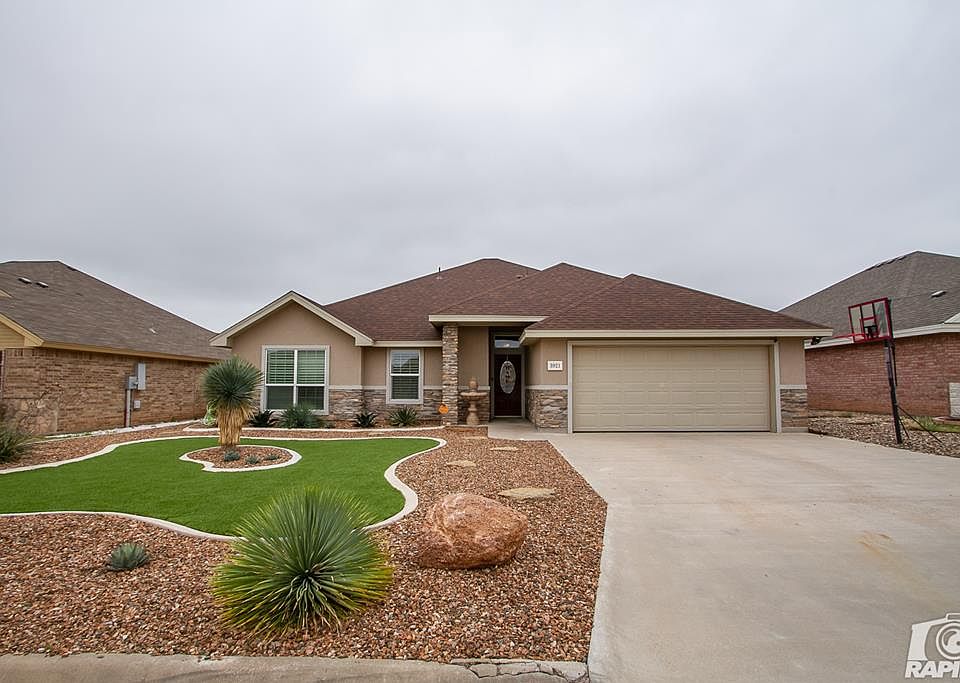 1st image of 3921 Blair Ln