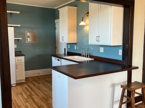 415 1/2 E Saint Germain St APT 2