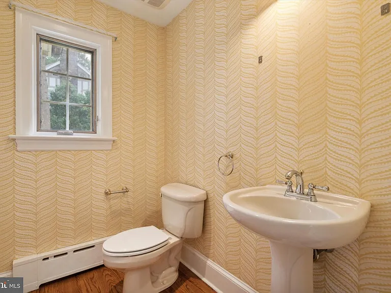 100 Vista Rd — Photo 12