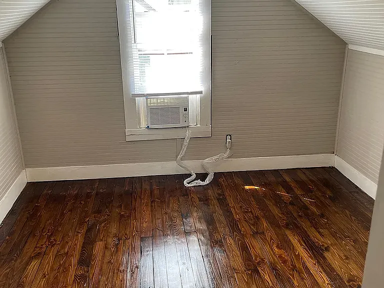 1117 Rives Rd — Photo 12