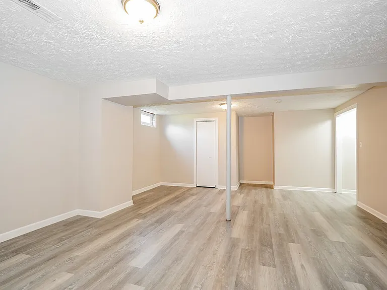 1097 Leclerc Pl — Photo 15