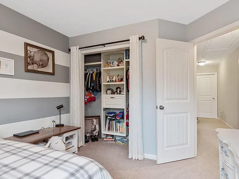 715 Hunters Ridge Dr — Photo 15