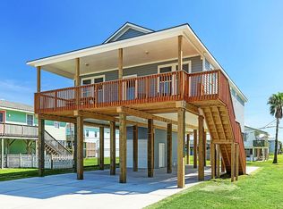 22127 Cantina Dr, Galveston, TX 77554