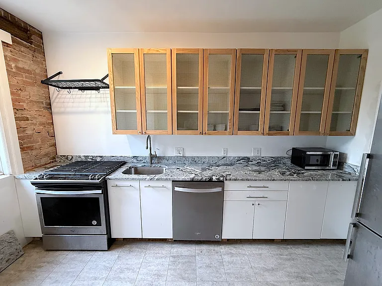 1816 Kalorama Rd NW #301 — Photo 4