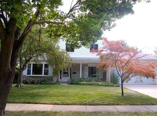 2820 Pebble Creek Rd, Ann Arbor, MI 48108