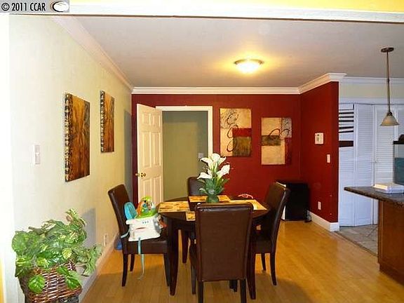 5th image of 2104 Placer Dr