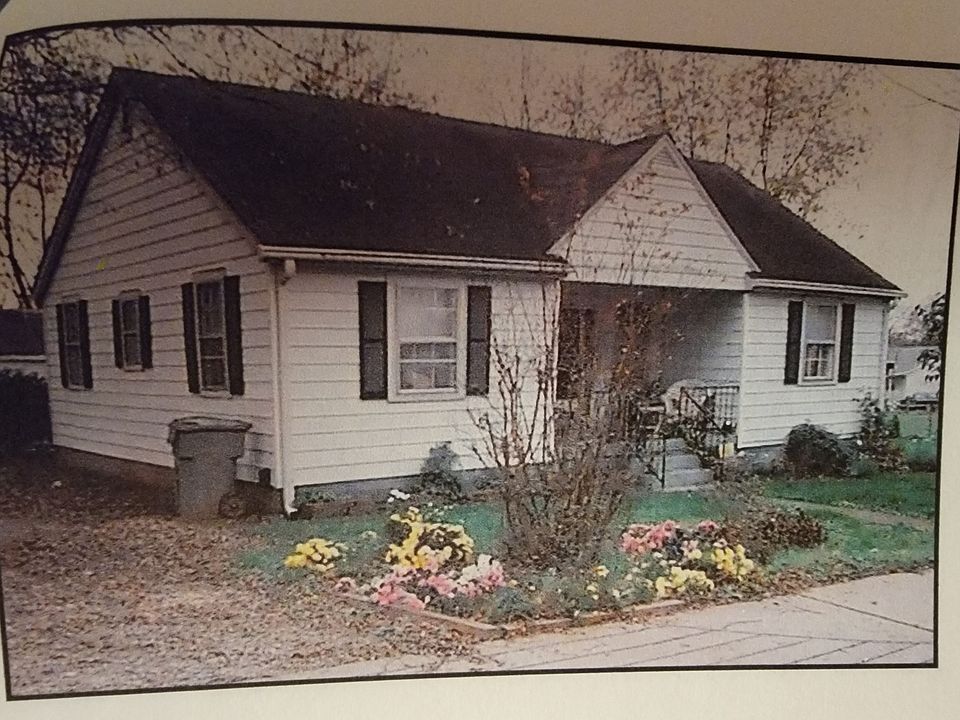1st image of 127 Center St