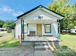 306 S Lincoln Ave, Wagoner, OK 74467