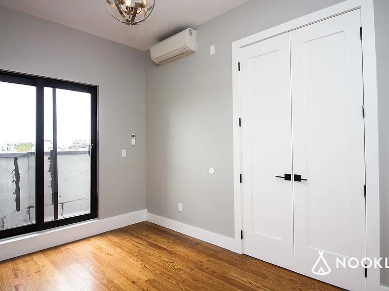 271 Martense St #4R — Photo 6