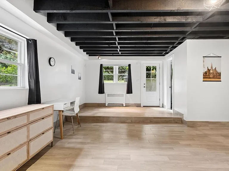 54 Park Cir — Photo 30