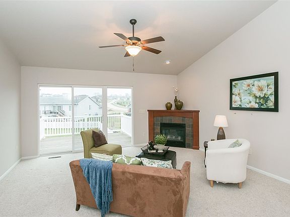 2nd image of 1514 Alder Dr