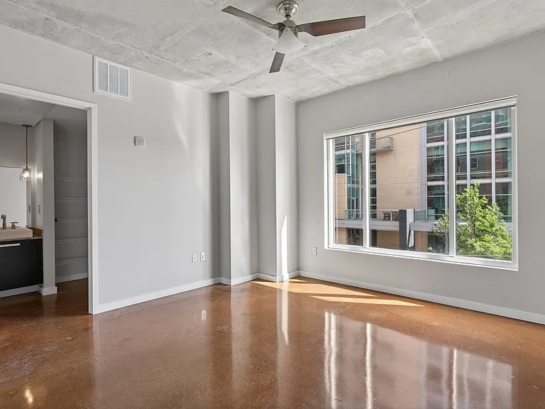 600 12th Ave S #525 — Photo 7
