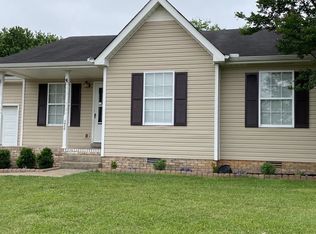526 Indian Ave, Oak Grove, KY 42262