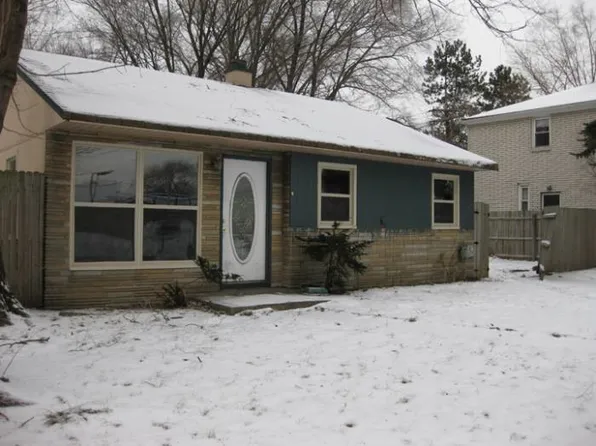 22921 Rosewood Ave, Oak Park, MI 48237