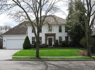 2200 River Heights Cir, West Linn, OR