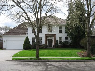 2200 River Heights Cir, West Linn, OR, 97068