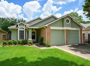 7768 Park Falls Dr, Houston, TX 77095
