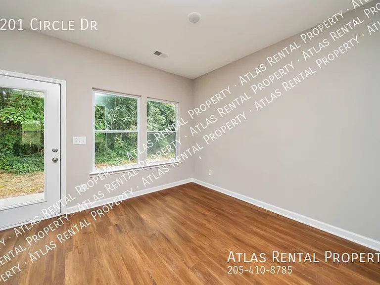 3201 Circle Dr — Photo 10