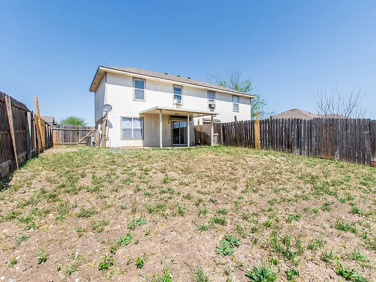 402 Deloris Dr — Photo 20