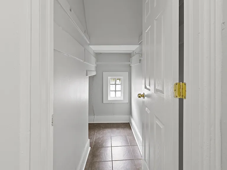 307 Franklin Pl — Photo 11
