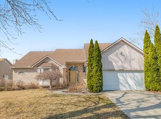 3095 Idlewild Ct, Ann Arbor, MI 48105