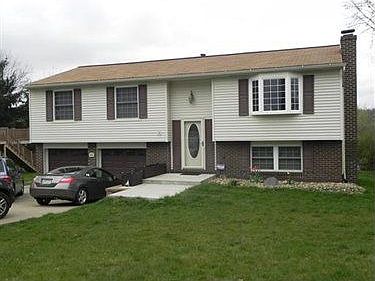 1st image of 414 Deerfield Dr
