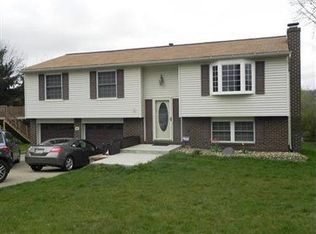 414 Deerfield Dr, Cranberry Township, PA 16066
