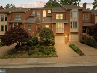 10204 Aspen Willow Dr, Fairfax, VA, 22032