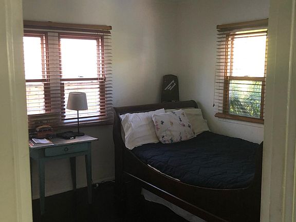 5th image of 622 Woodlawn Ave