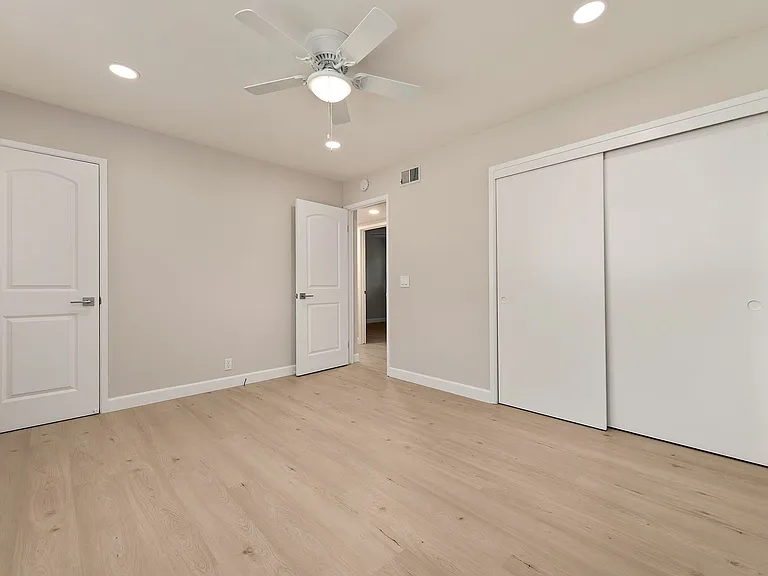 1529 Elmar Way — Photo 15