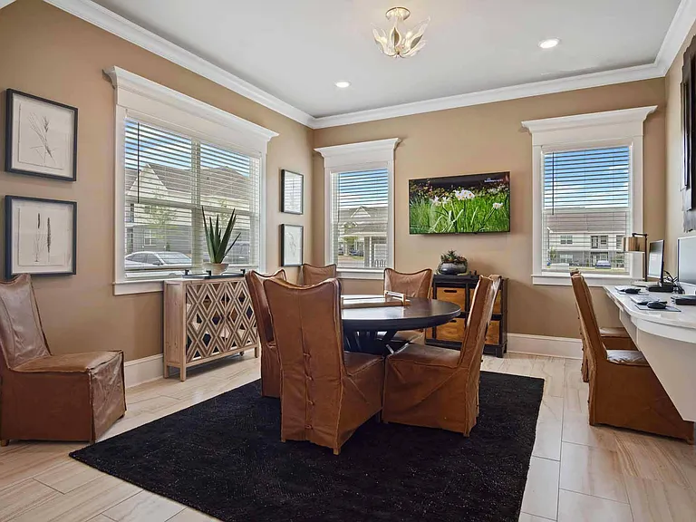 Belle Mor Luxury Apartments — Photo 14
