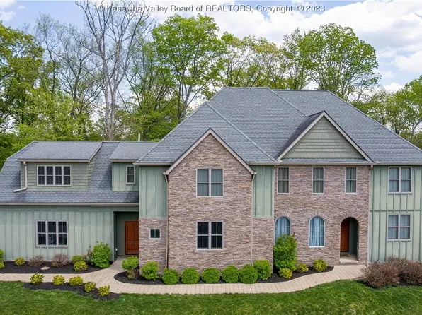 10 Jamestown Rd, Charleston, WV 25314