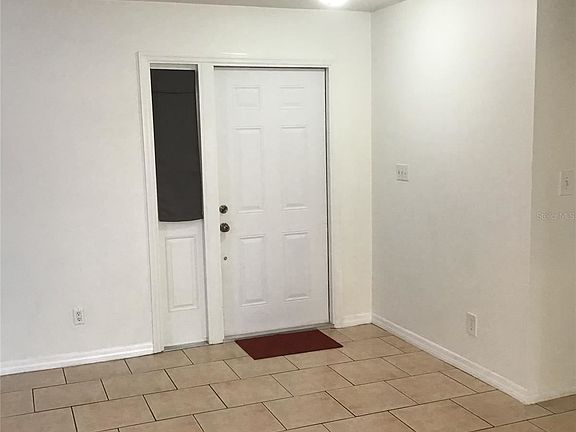 3rd image of 244 Venice East Blvd