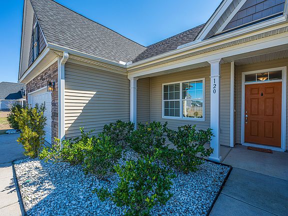 3rd image of 120 Lakelyn Rd