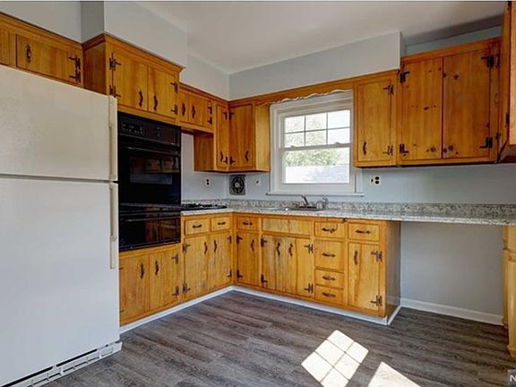5th image of 31 Cleveland Ave Floor 2