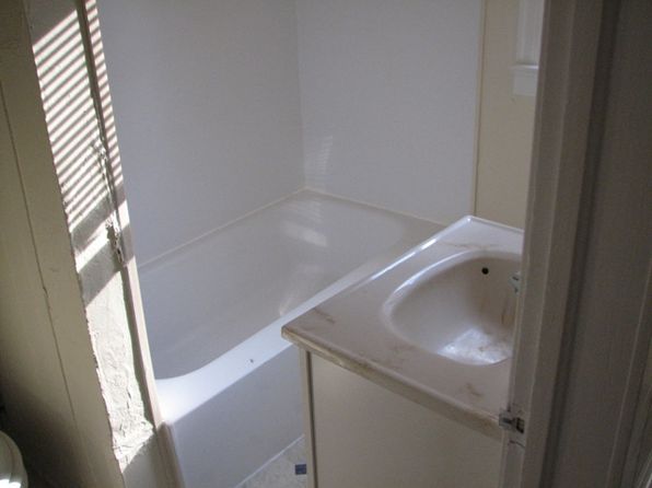 1426 W Michigan Ave APT 2