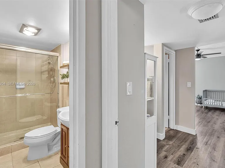 3375 N Country Club Dr #905 — Photo 16