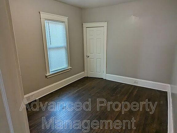 5th image of 2909-11 N 29th St #2909