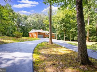 8923 Turkey Hill Rd, La Plata, MD 20646