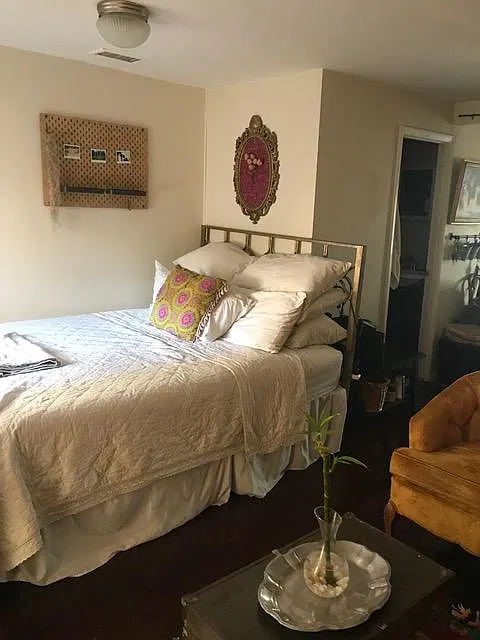 Studio, 650 sqft, $1,400 — Photo 1