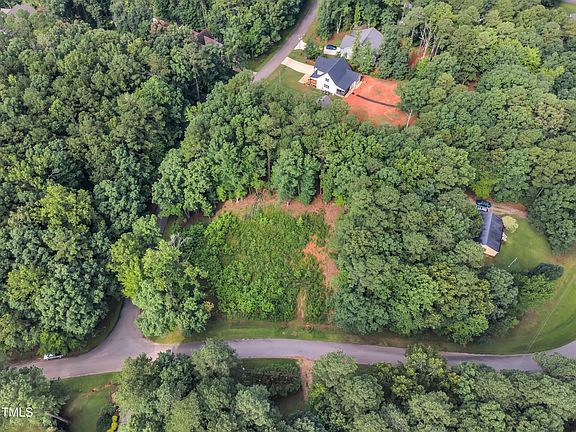 5th image of 118-122 Huron Dr Lot 1282