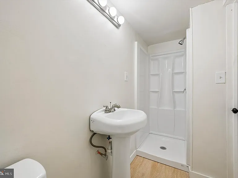 68 Blanchard Rd — Photo 10