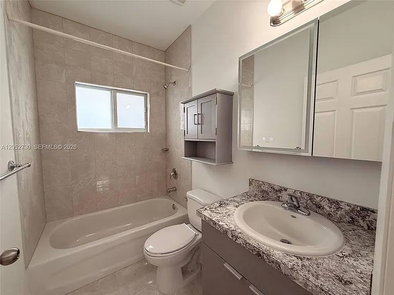 3027 NW 23rd Ave #2 — Photo 13