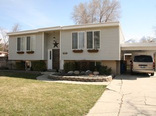 8727 S Spartan Dr, Sandy, UT 84094