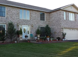 5 Hillbridge Cir, Rochester, NY 14612